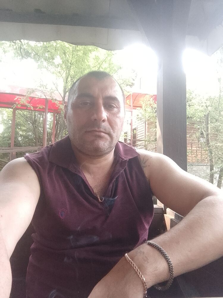  44338271   , 46 ,    