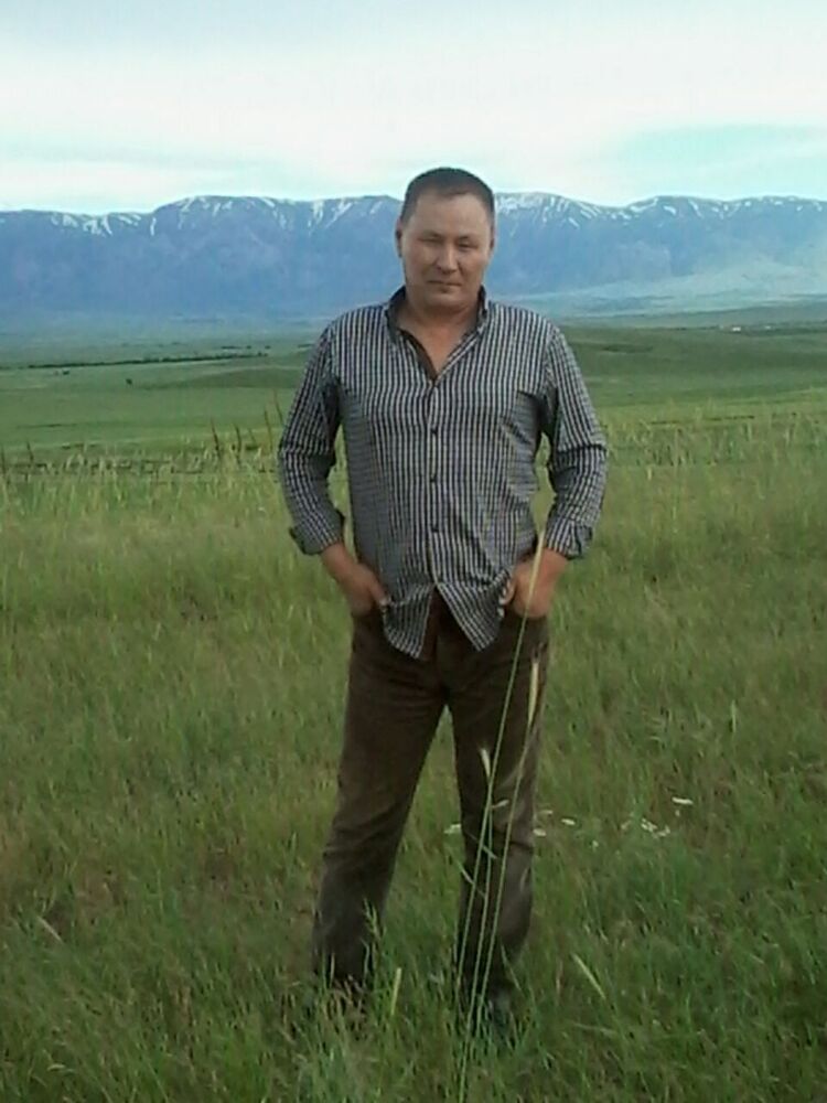  45140081  Maks, 52 ,    