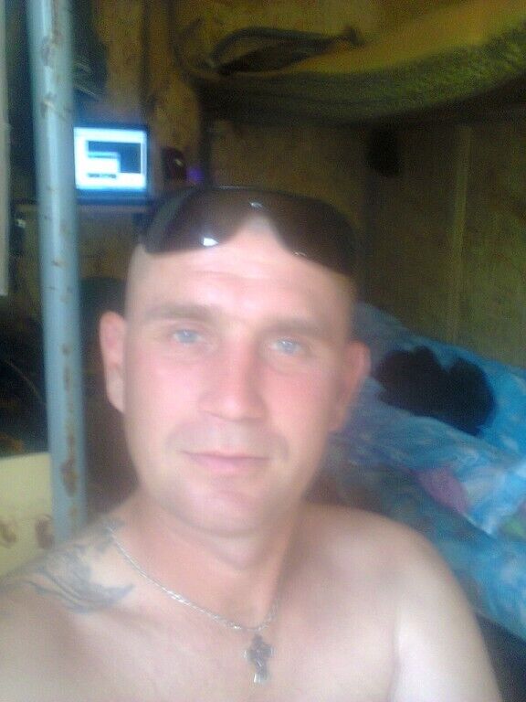  40792611  , 46 ,    