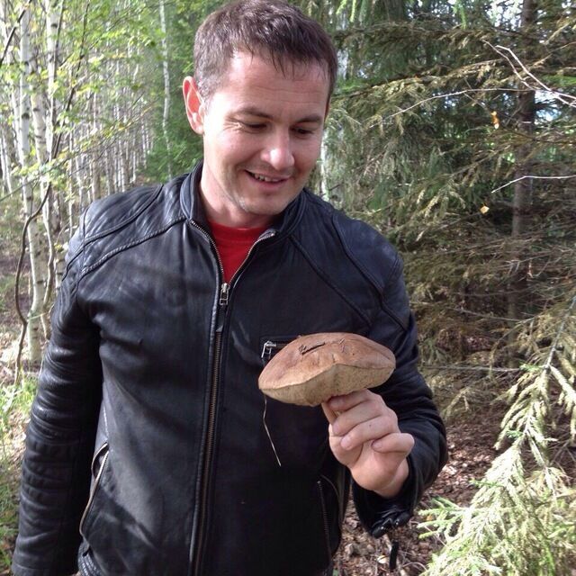  53655461  Petr, 45 ,    