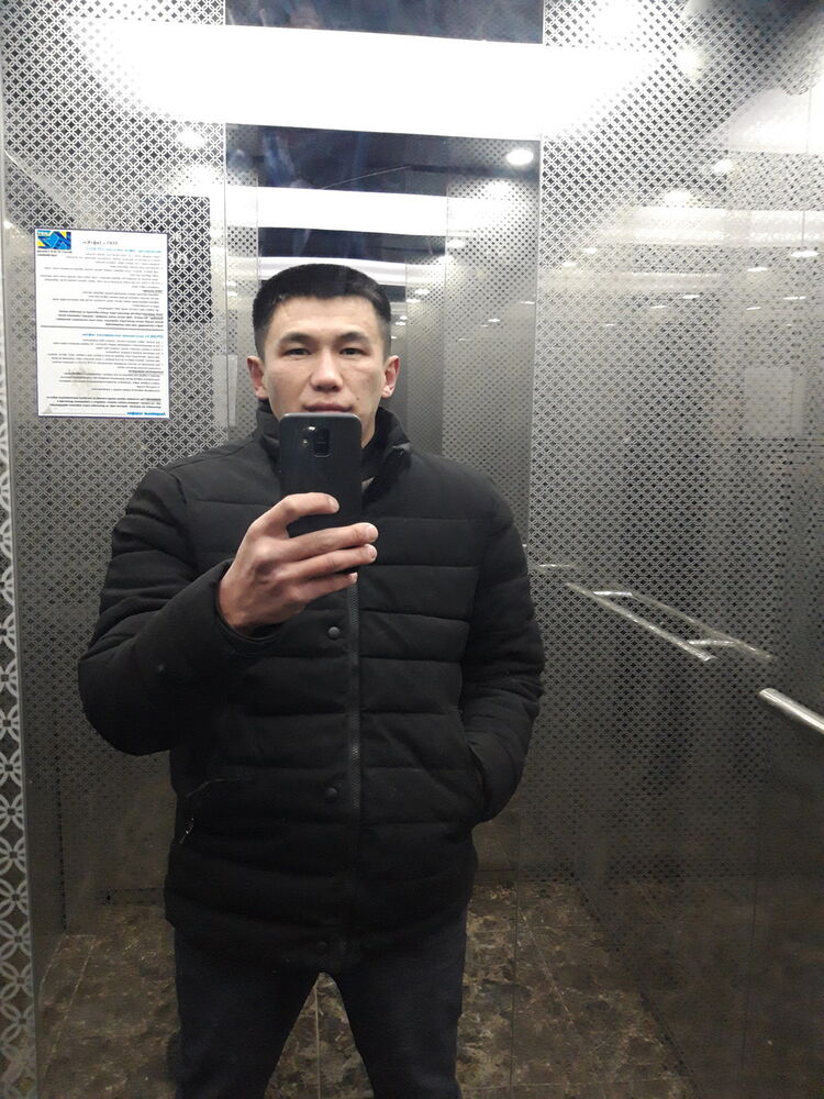 ���� 15184931 ������� Adilet, 35 ���, ���� ���������� � ������