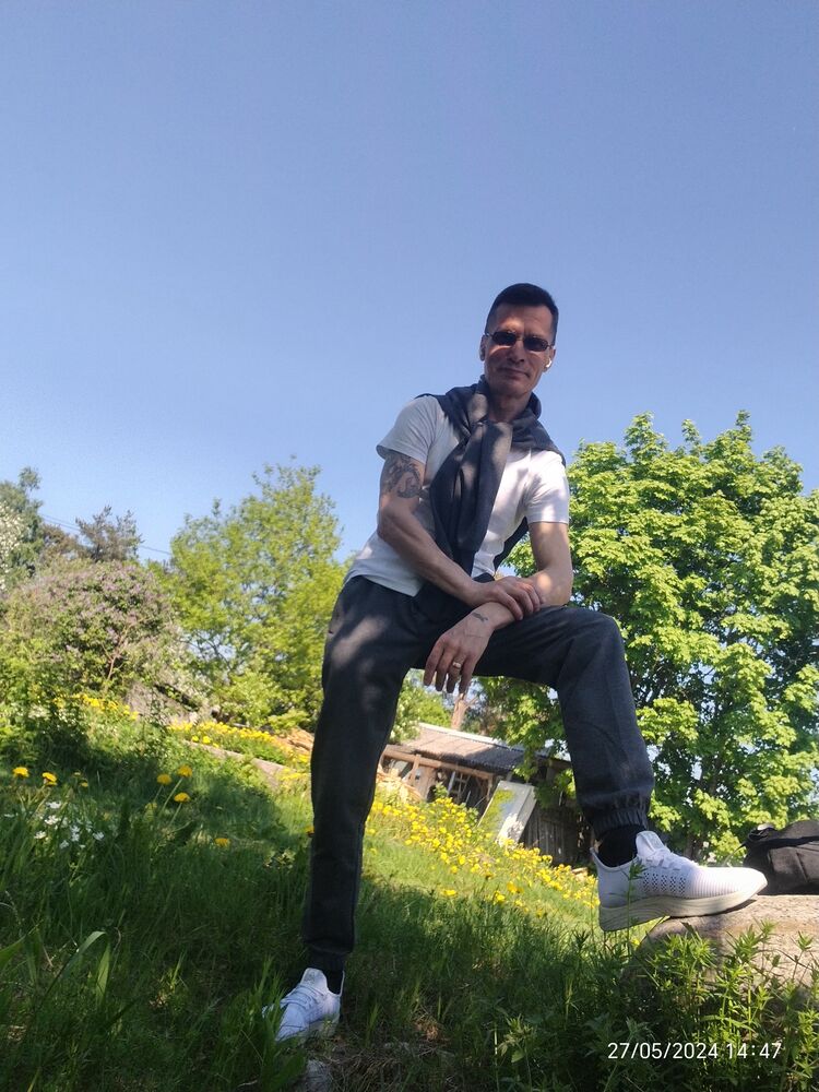  43495791  , 49 ,    -