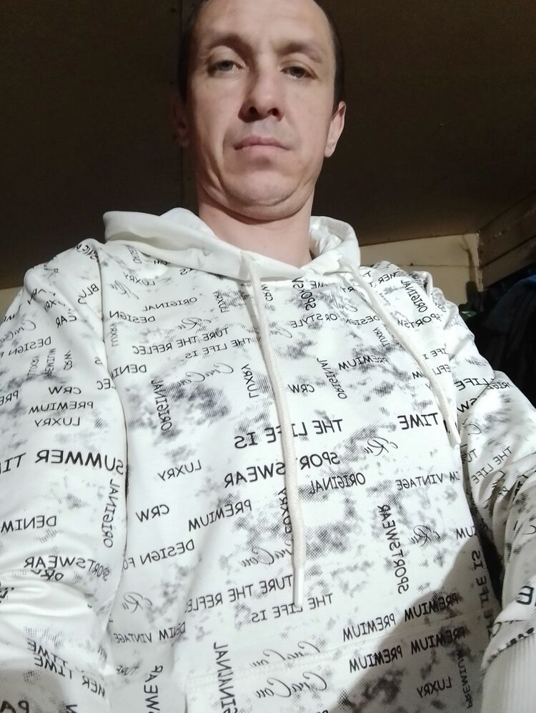  33323411  , 38 ,    