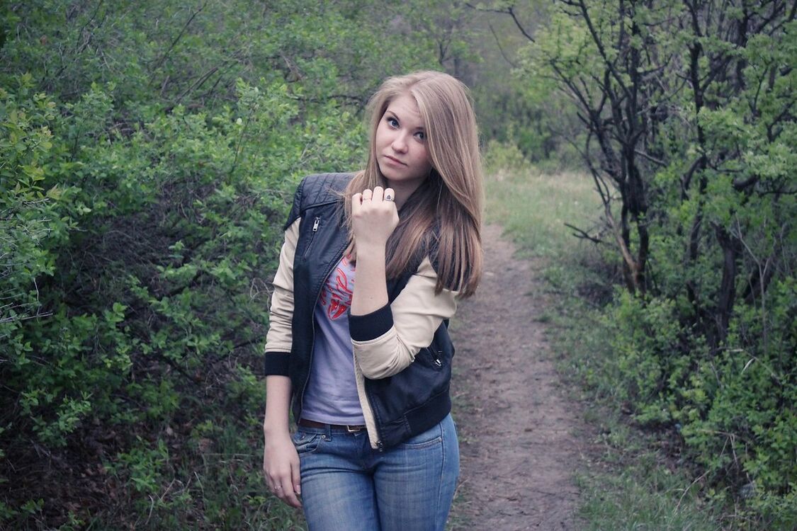  5988281  Dina, 29 ,    