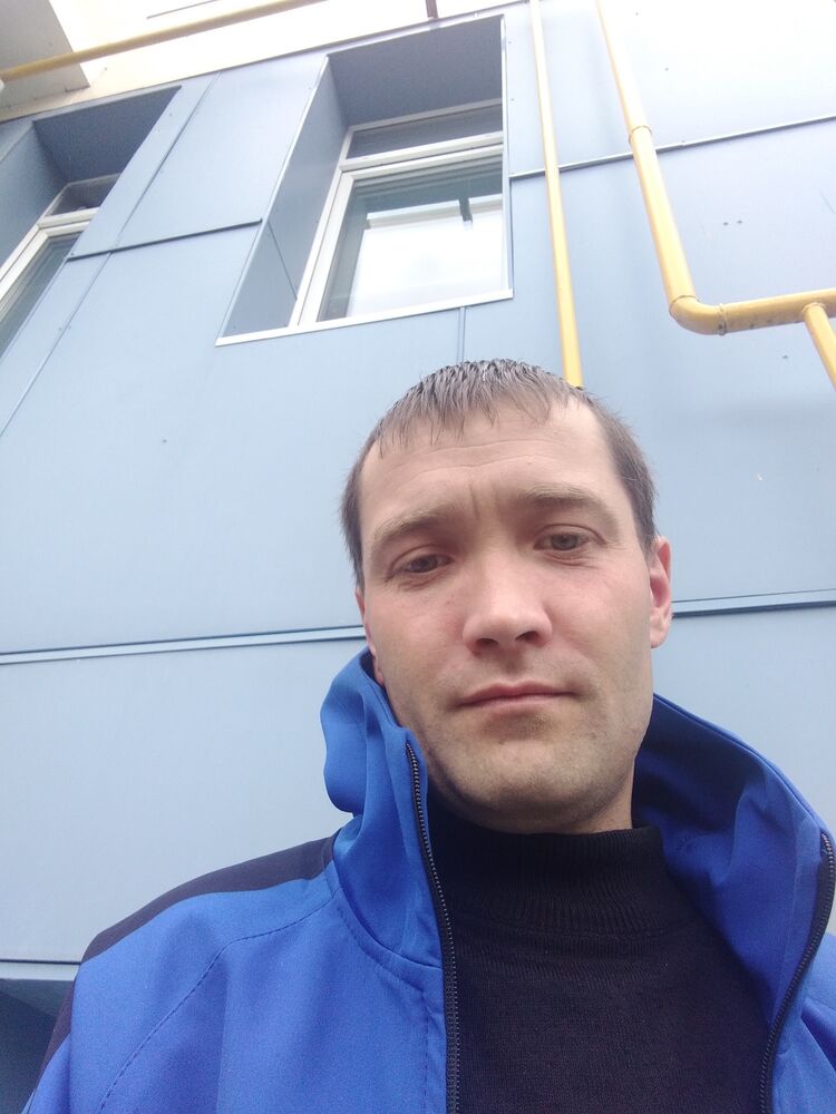  36760571  Vladimir, 36 ,    -