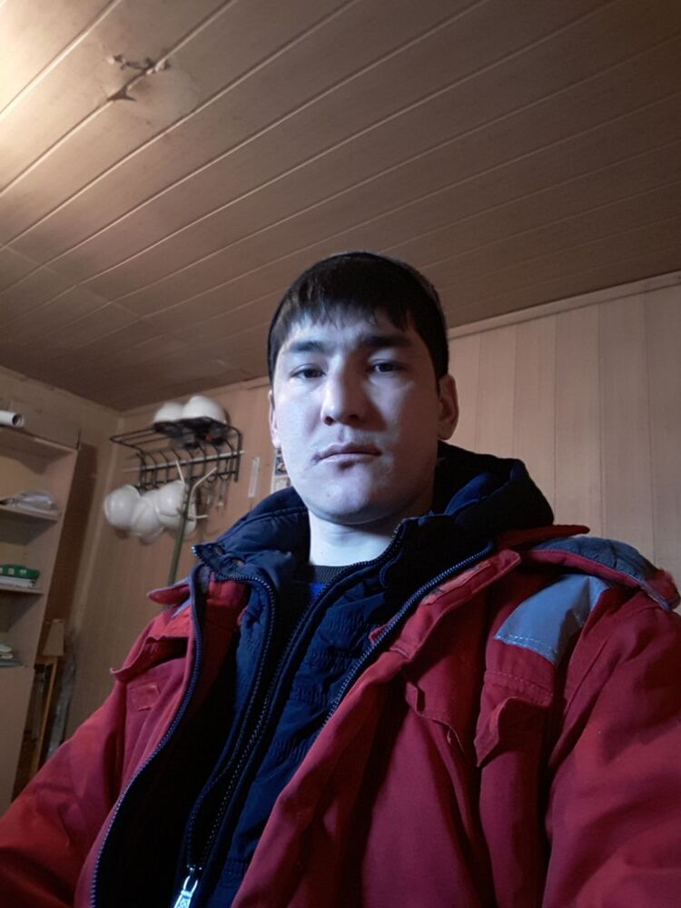  43257931  , 32 ,    