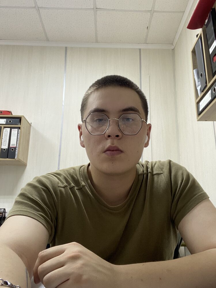  52867901  , 19 ,    