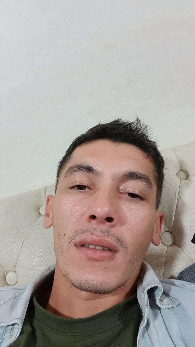  17194661  Mansur, 38 ,    