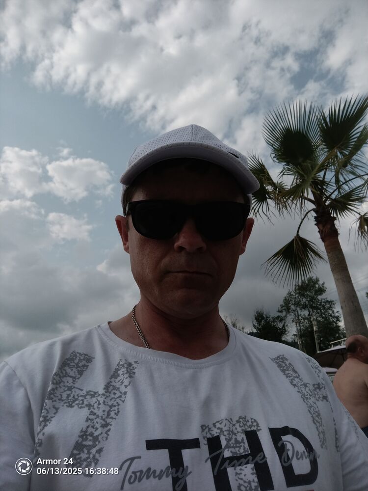  52628041  , 40 ,    