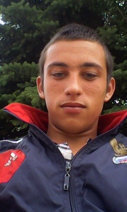  16735361  Vasiliu, 28 ,    