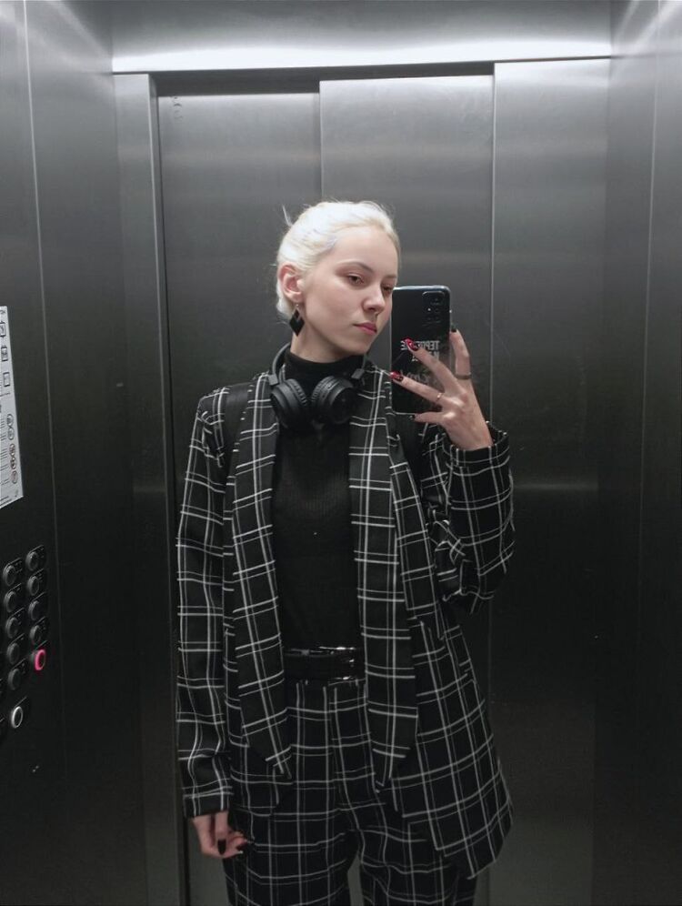  ,   , 20 ,     , c 