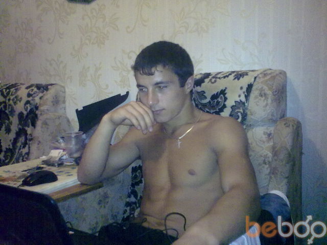  1377771  Konstantin, 39 ,     