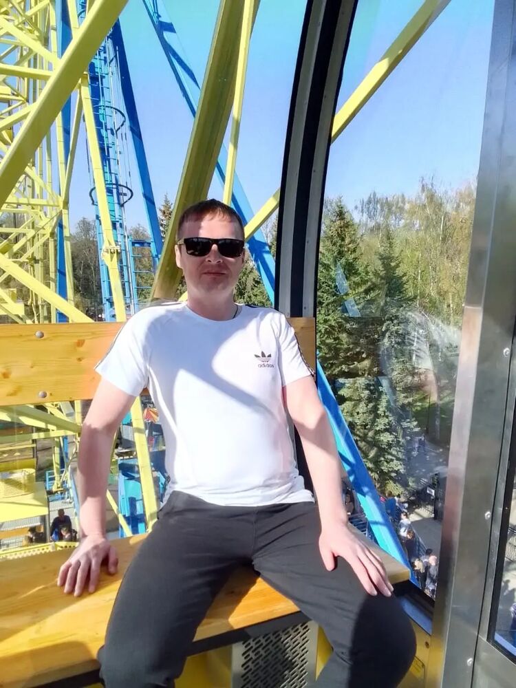  52544211  , 35 ,    -