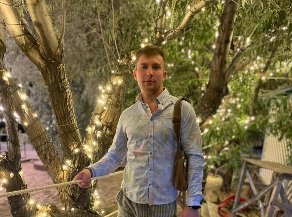  ,   Denis, 26 ,   ,   