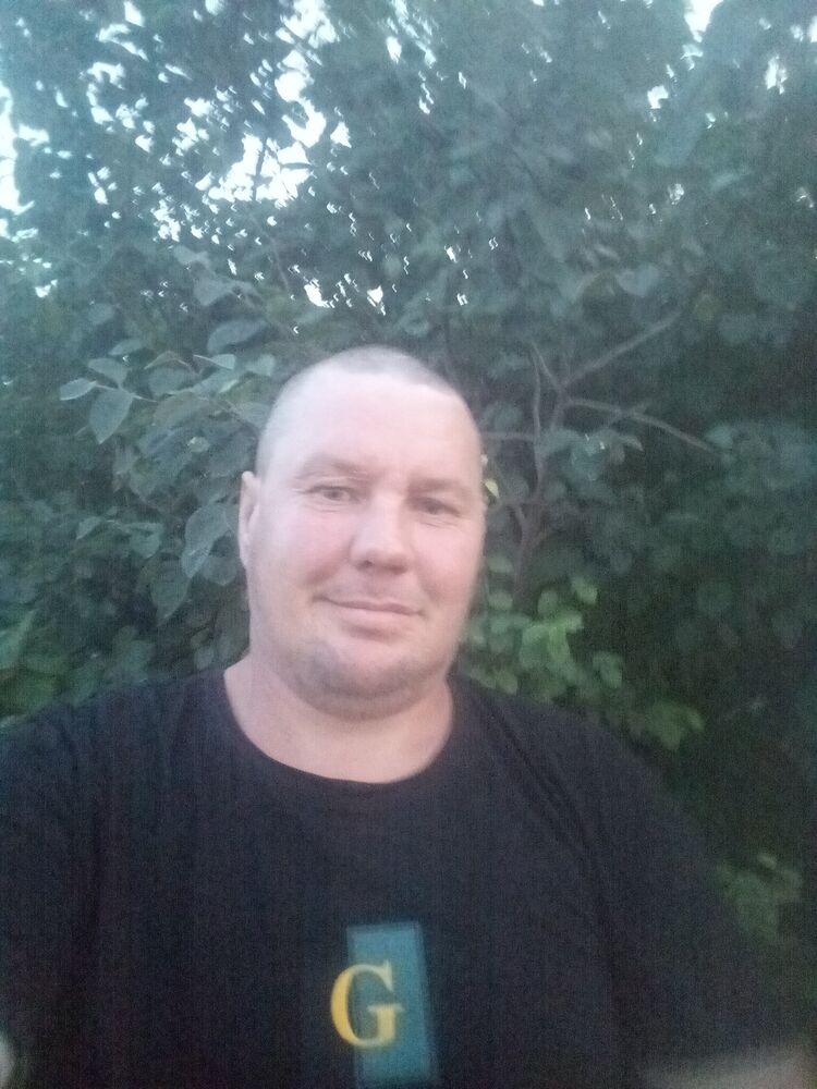  28349961  , 40 ,    