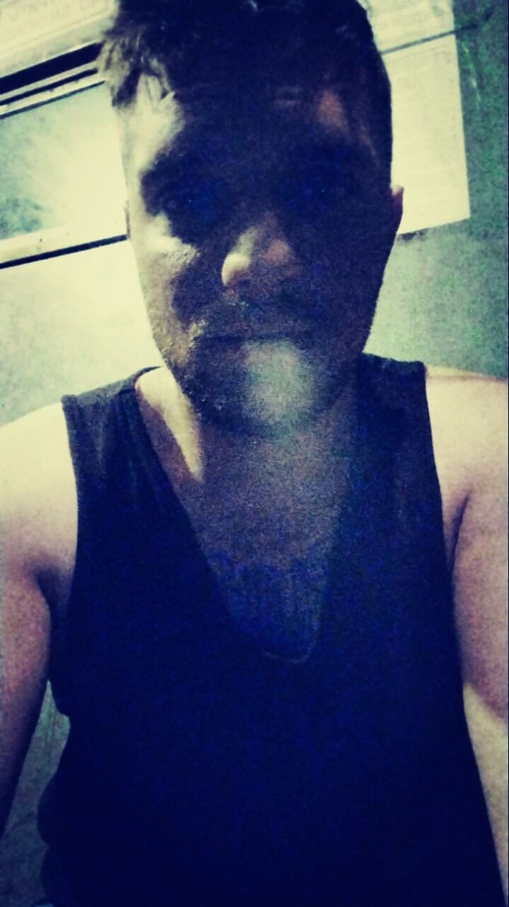  43176981  , 28 ,    
