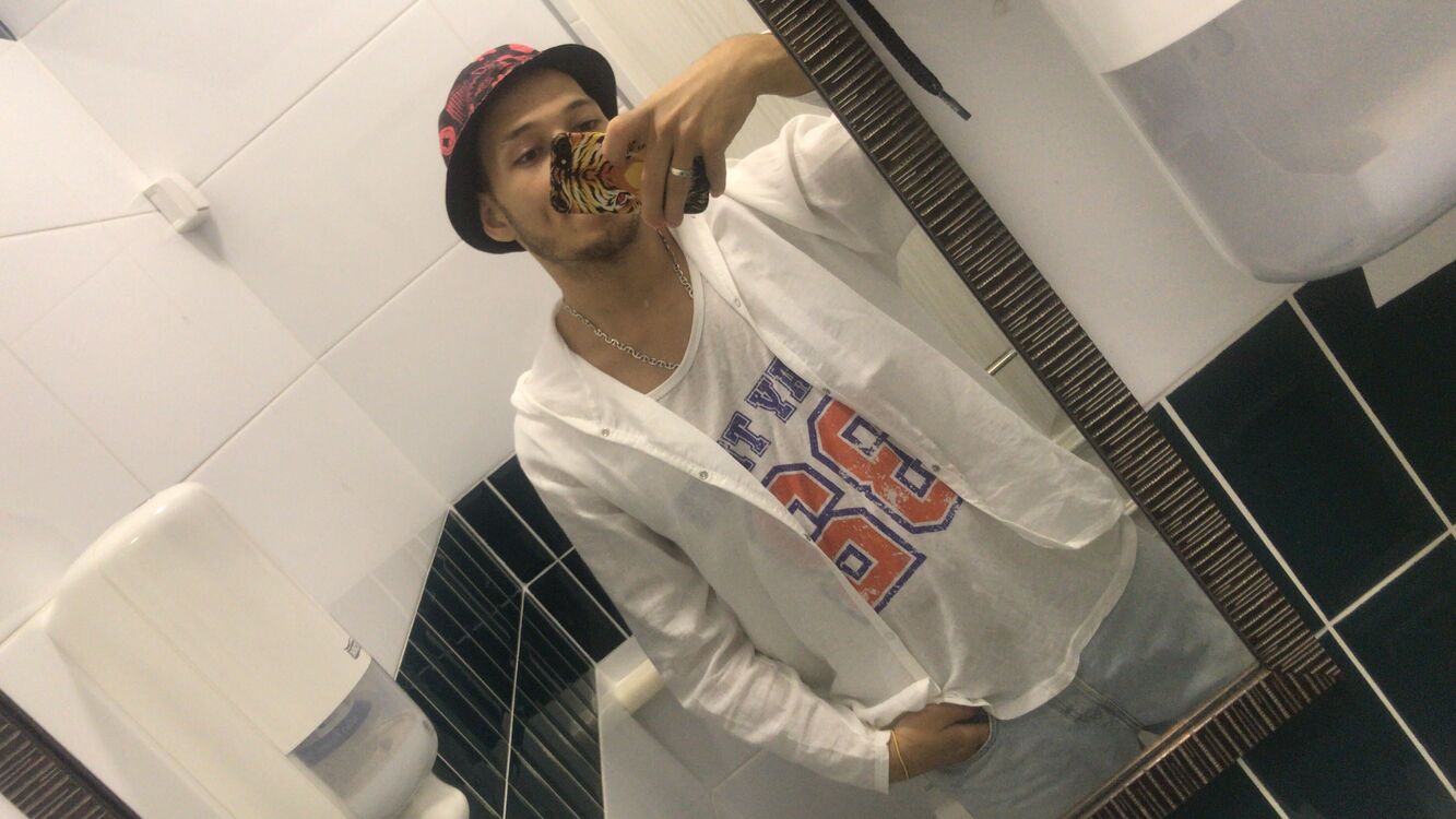  ,   Sir_Arthur, 28 ,   ,   , c 