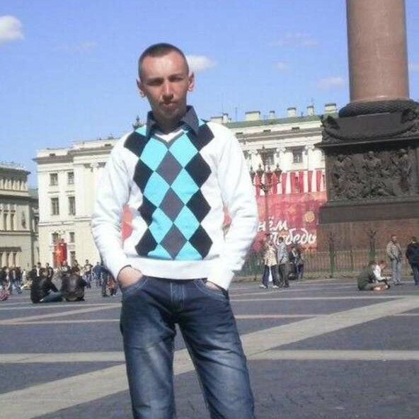  7476981  , 43 ,    -