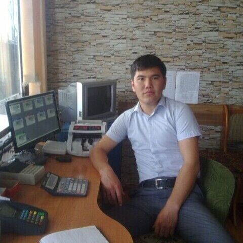  ,   Rustam, 35 ,   ,   