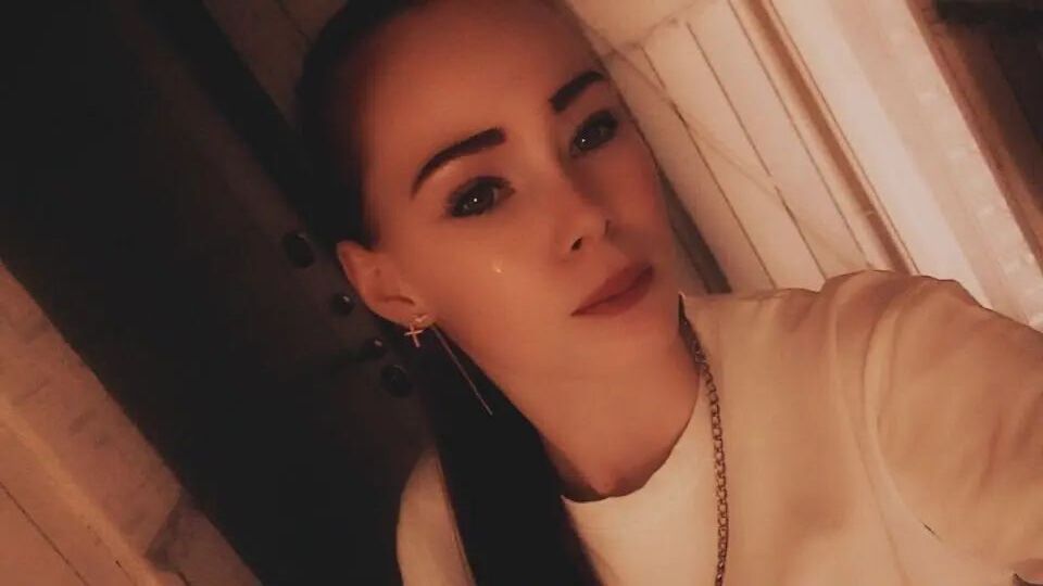  ,   , 20 ,   c 