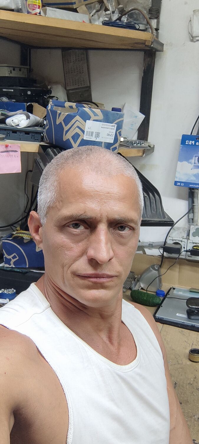  35394151  , 46 ,    