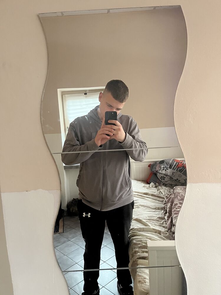  Pruszkow,   , 20 ,   ,   