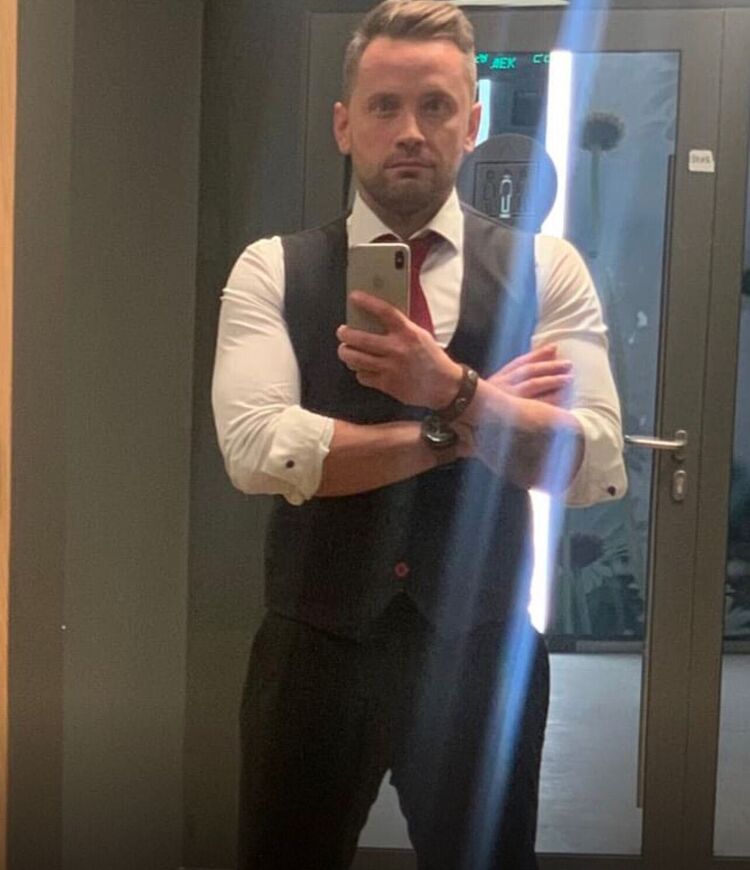  ,   , 40 ,   c 