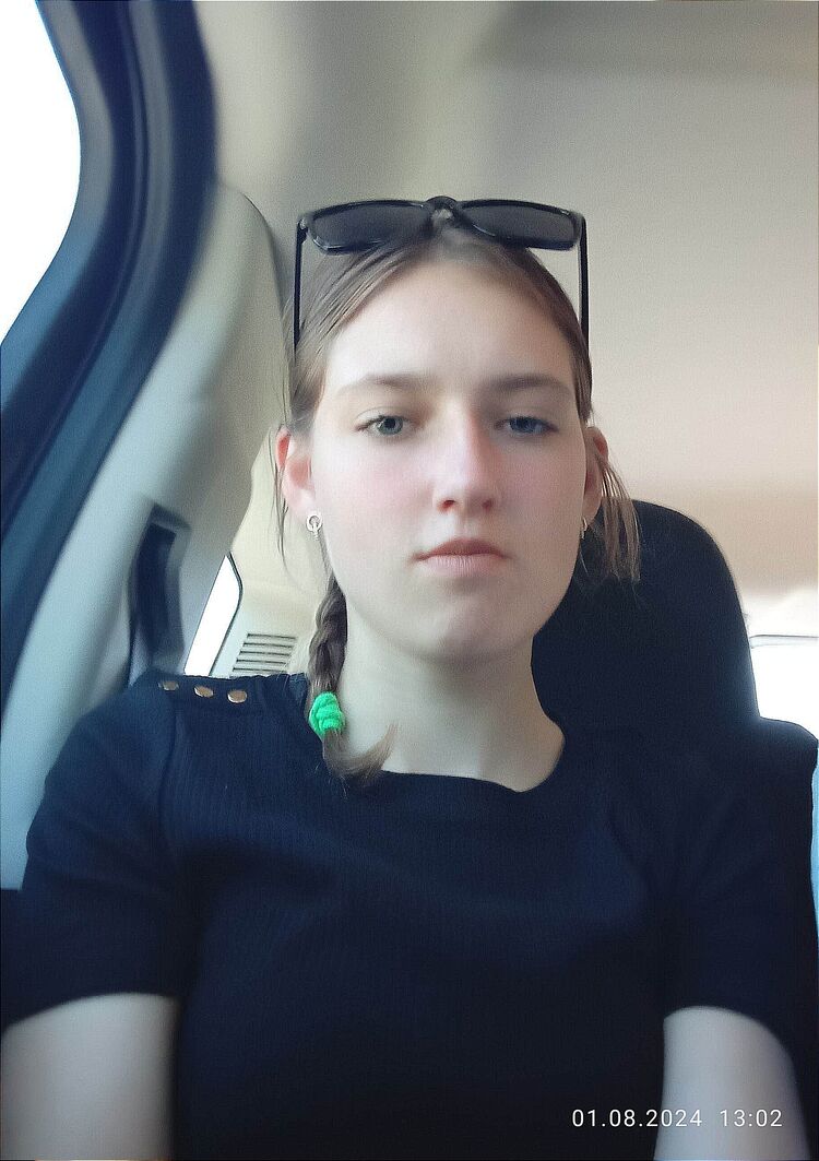 45515011  , 19 ,    