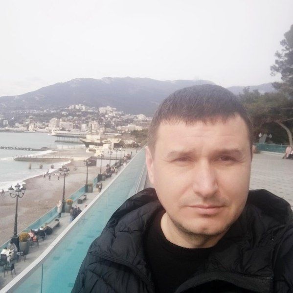  54625741  , 44 ,    North Hollywood