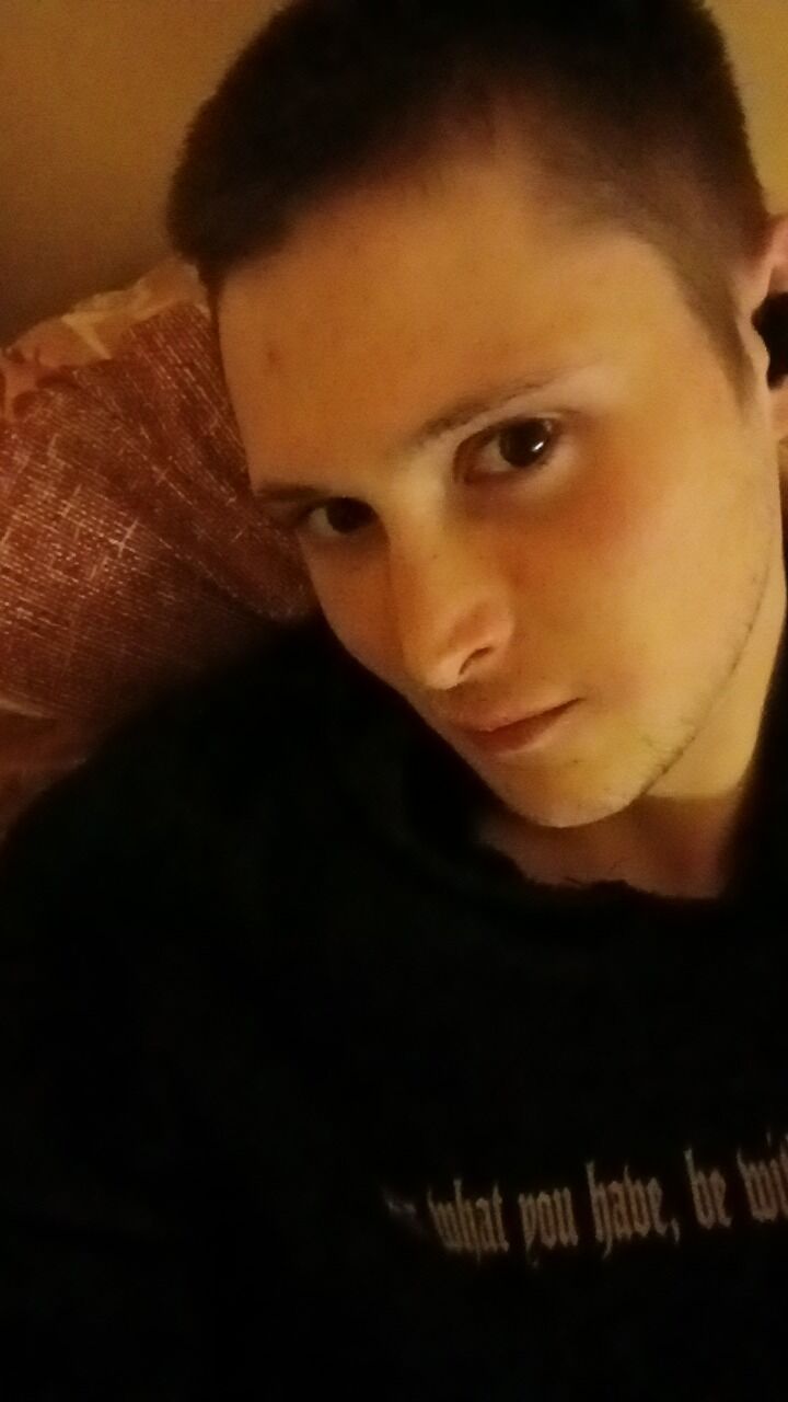  43354461  , 23 ,    