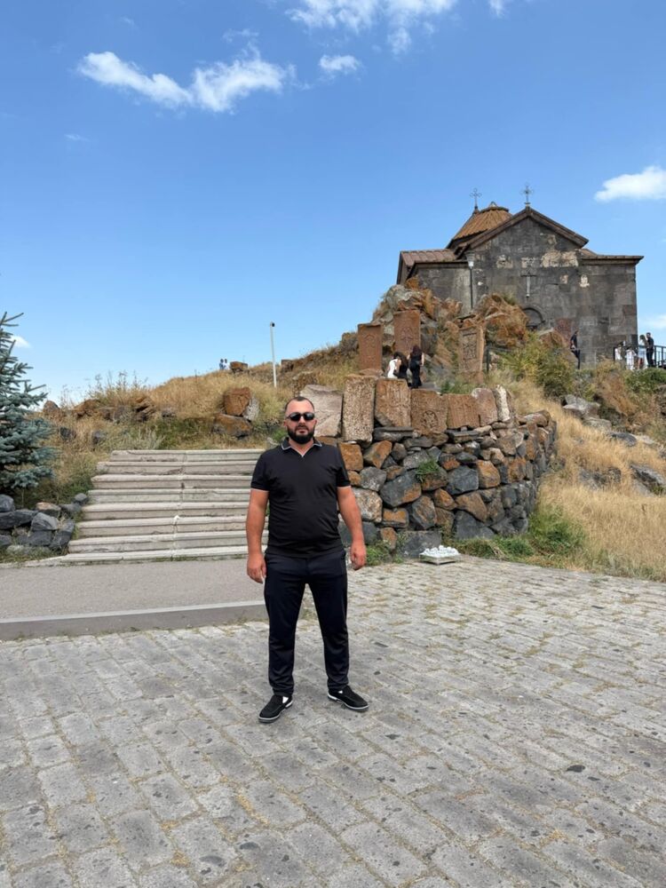  53960791  Saqo, 33 ,    