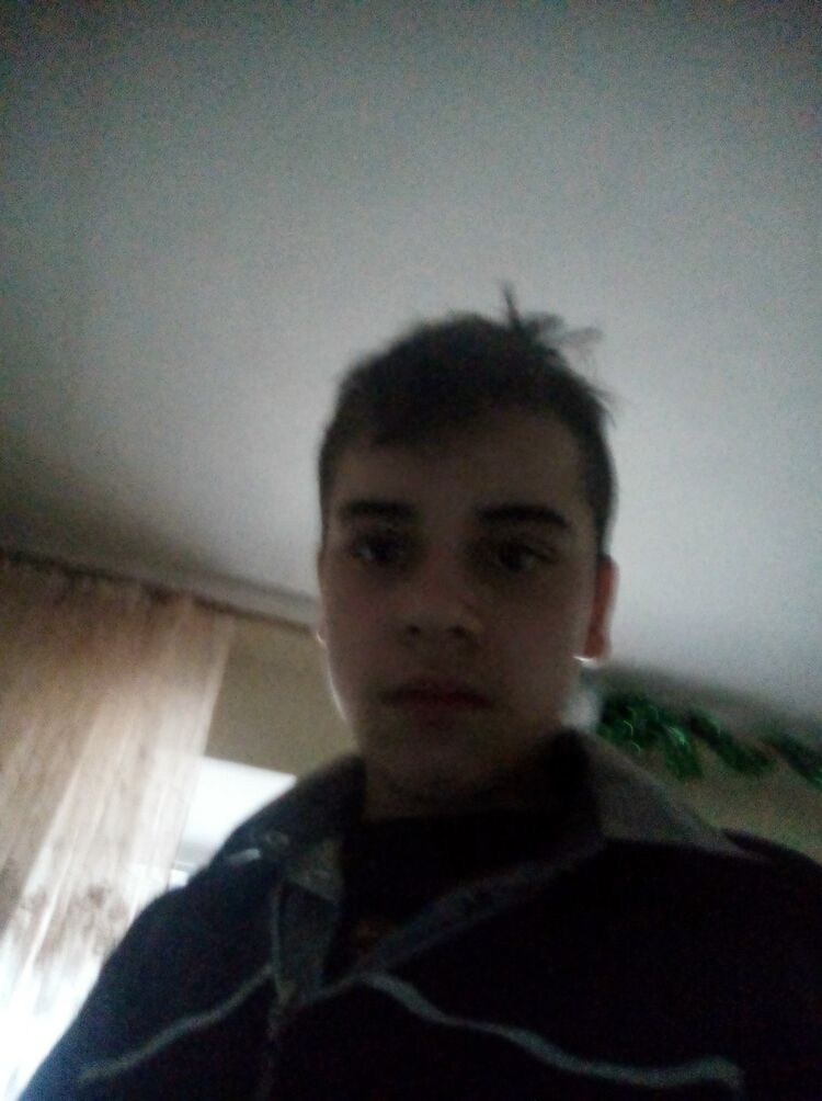  19346941  Dina, 23 ,    