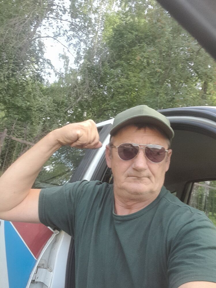  40308771  , 64 ,    