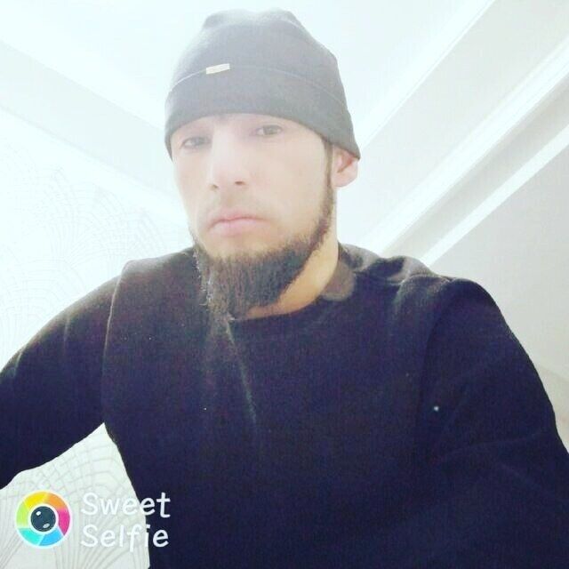  43150371  Ruslan, 35 ,    