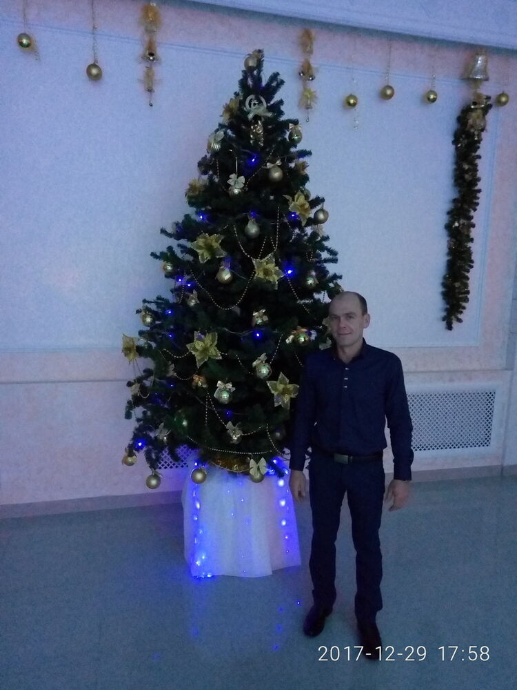  11279571  , 44 ,    