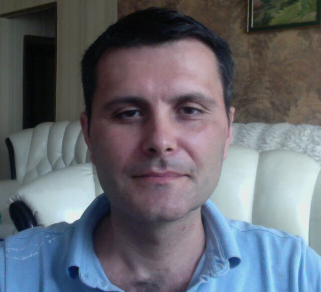  ,   Piotr, 49 ,   ,   , c 