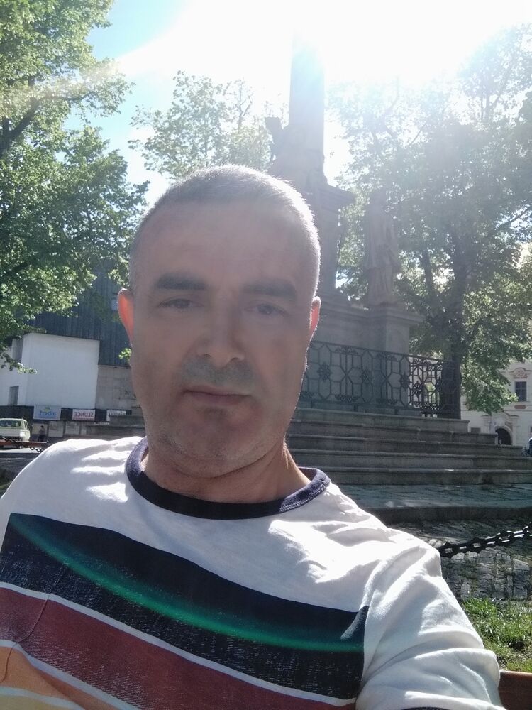  26732621  , 52 ,    