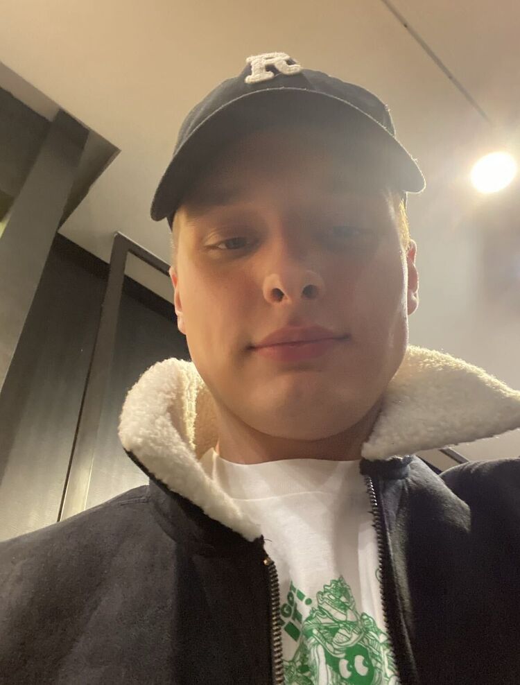 ���� 42876611 ����� ������, 22 ����, ���� ���������� � �����������