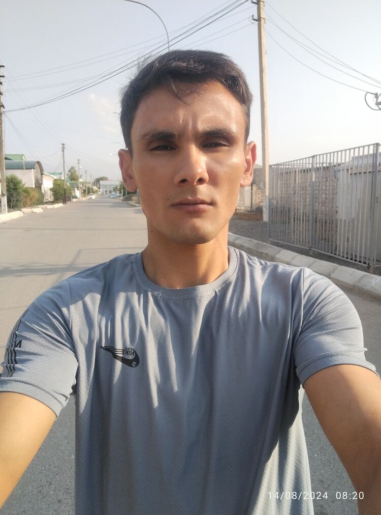  46992771  Han, 28 ,    