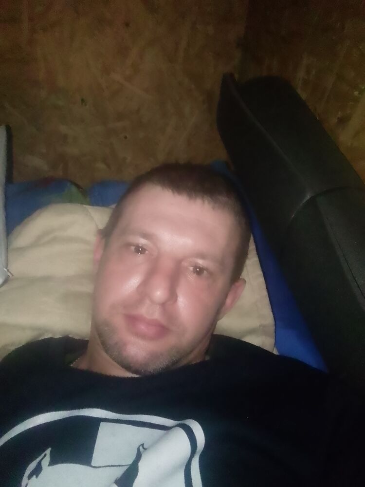  --,   Den, 38 ,   ,   