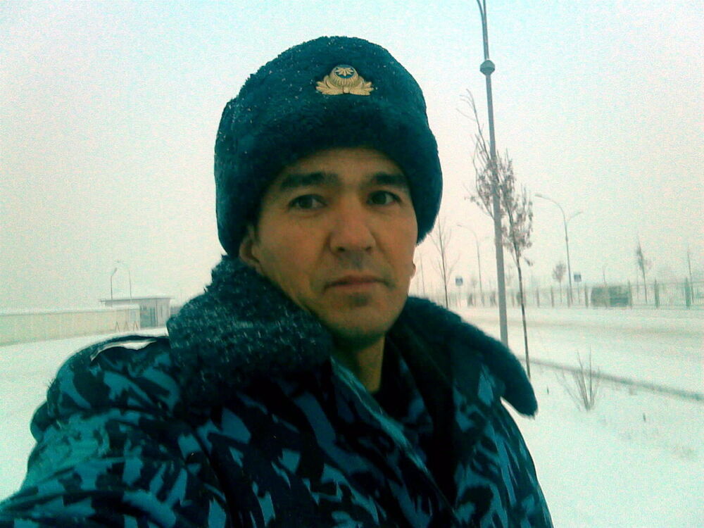  ,   Bek, 47 ,     , c 