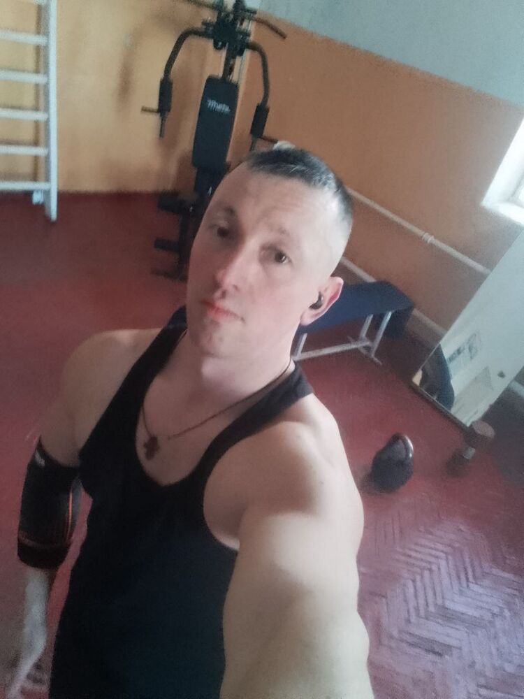  ,   Dmitriy, 37 ,   ,   