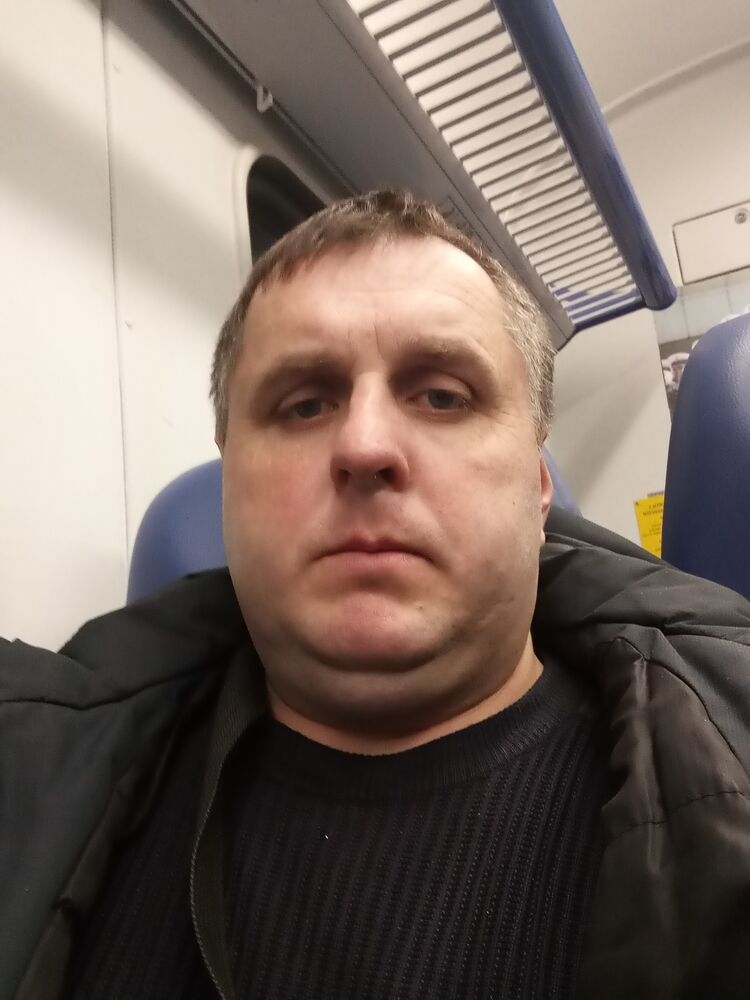  49808351  , 46 ,    