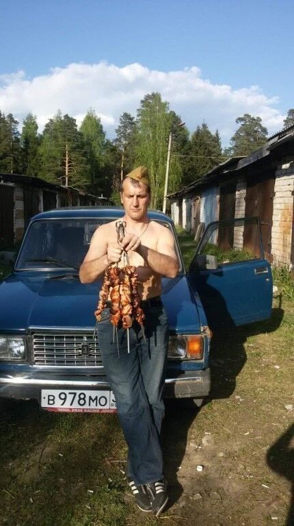  10319511  Aleksanbrnev, 45 ,    