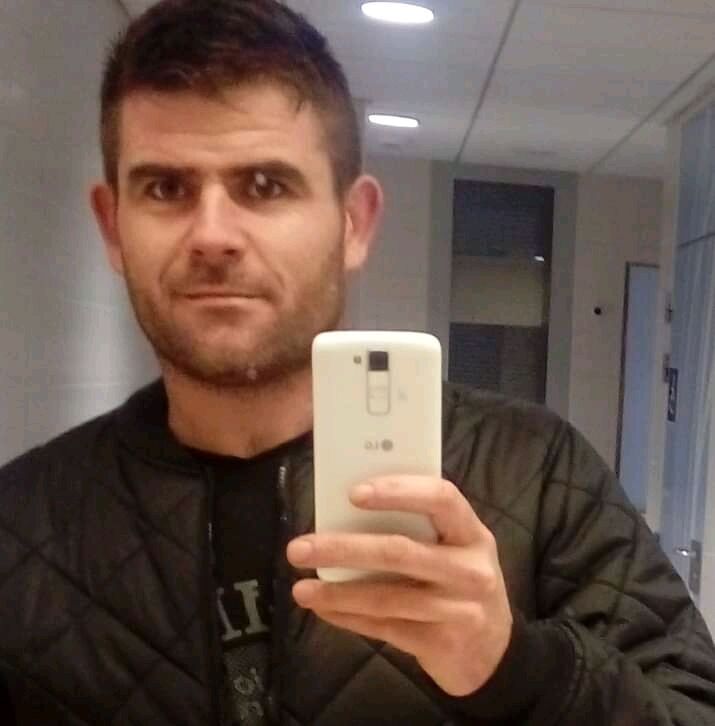  25338821  , 37 ,    