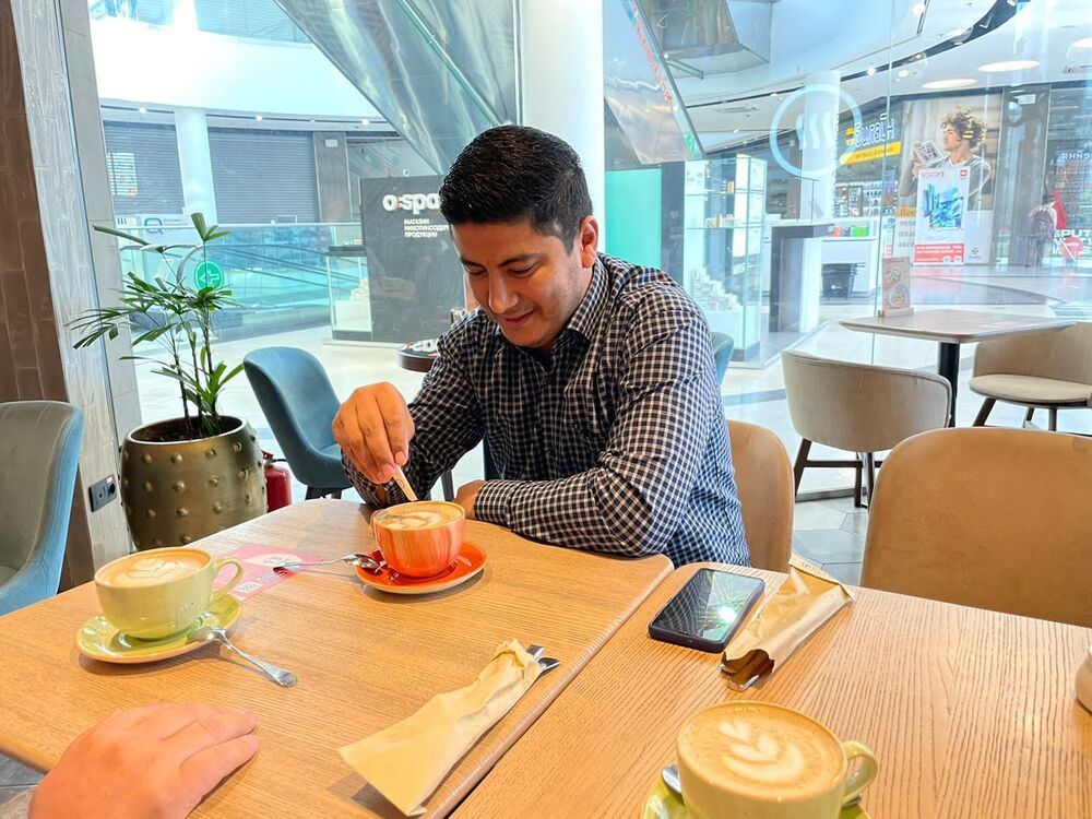  28896331  Dima, 38 ,    