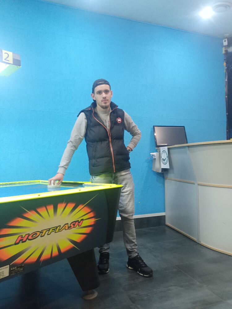  ,   , 22 ,     , c 