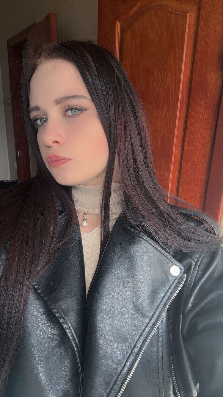  --,   , 25 ,   c 