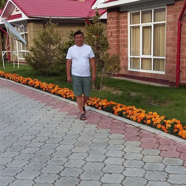  11881581  Abai Aliev, 55 ,    