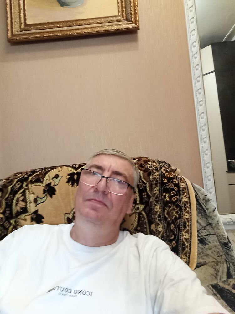  ,   , 52 ,     , c 